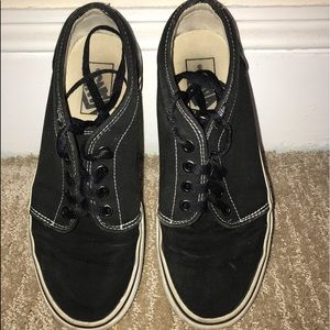 Vans-Authentic Style